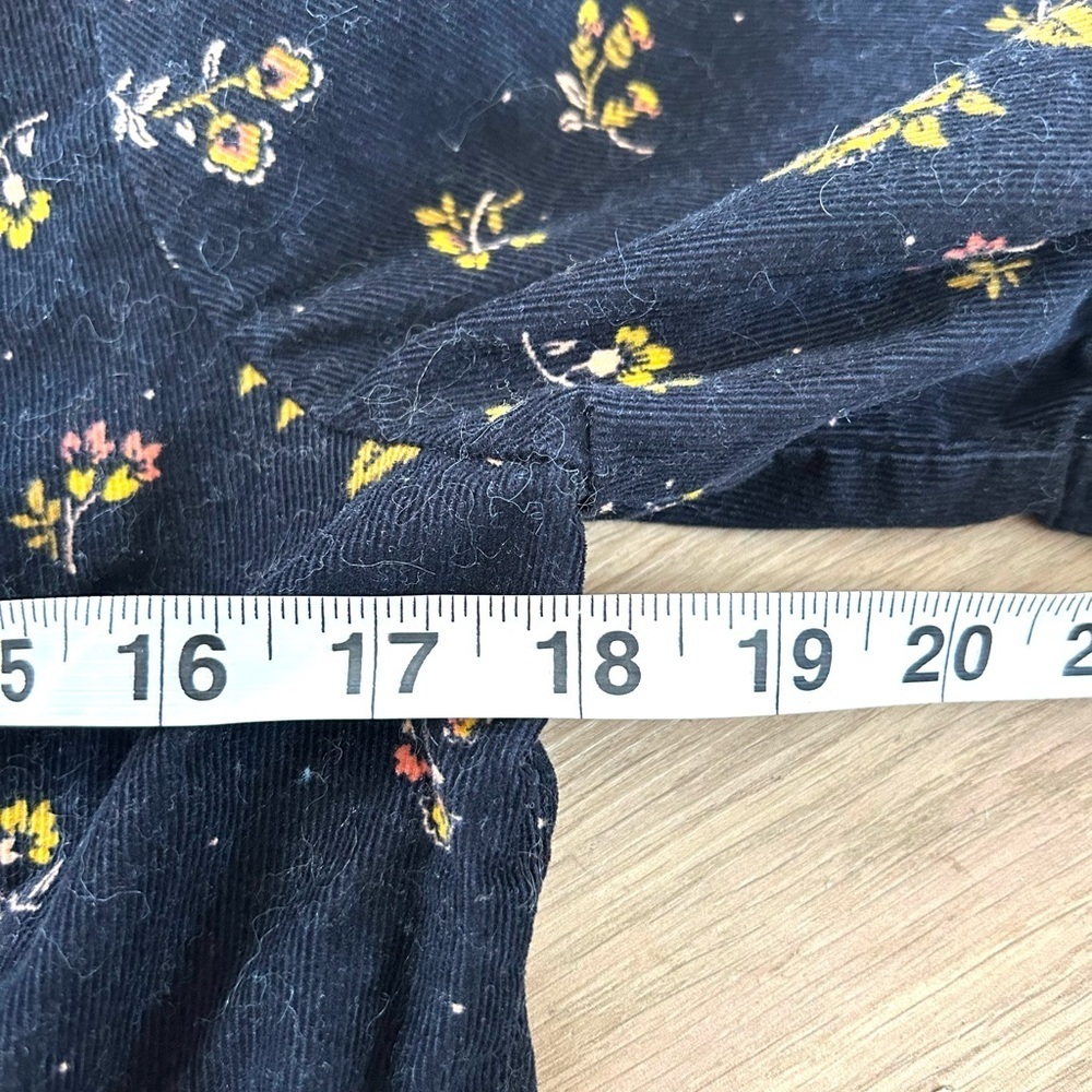 Madewell Corduroy Acorn Foulard Top size small - Picture 5 of 5